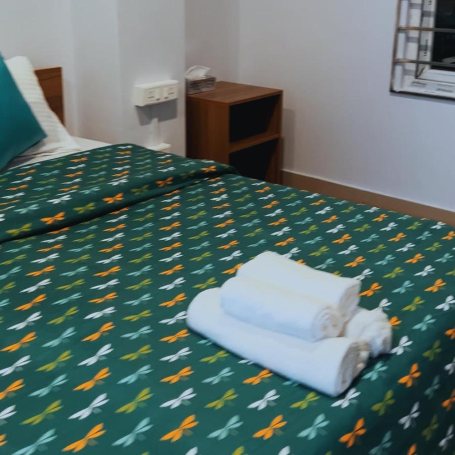 Iranyai Homestay Имфал Екстериор снимка
