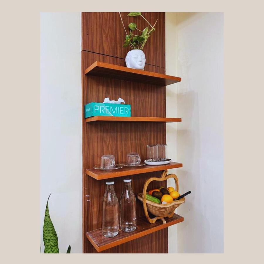 Iranyai Homestay Имфал Екстериор снимка
